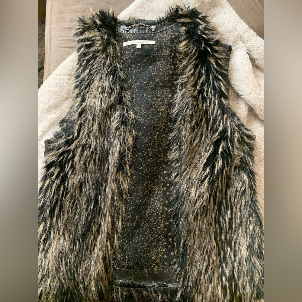 Faux Fur Rachel Roy vest